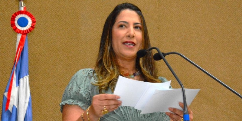 #Eleições2026: Cláudia Oliveira rebate ACM Neto durante vistoria em ponte sobre o rio Jequitinhonha