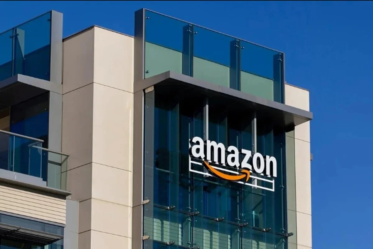 Complexo logístico da Amazon em Santa Maria, no Distrito Federal, onde a Justiça determinou mudanças nas jornadas e nos intervalos dos trabalhadores.