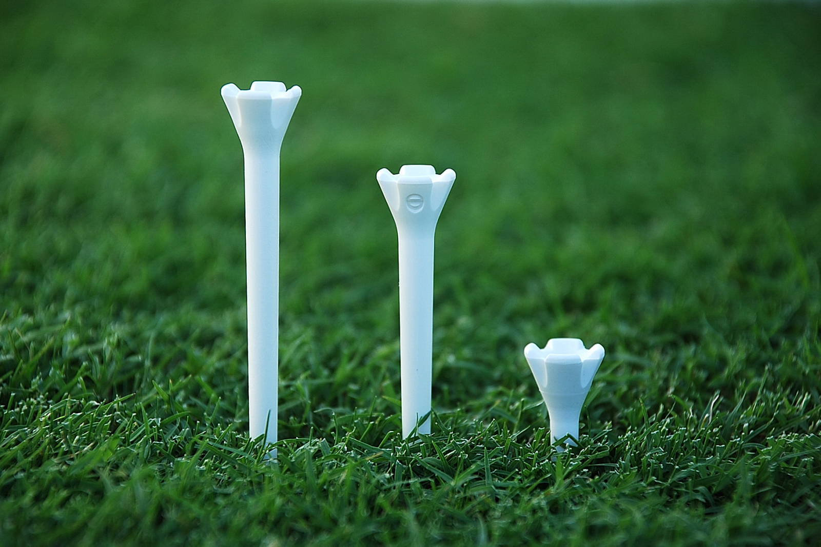 球梯(tee, tee peg) 之由來– 願解高爾夫真實義