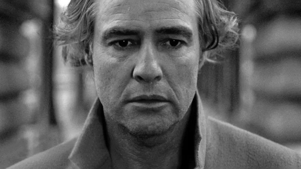 Fotograma de El último tango en París, una película de Bernardo Bertolucci