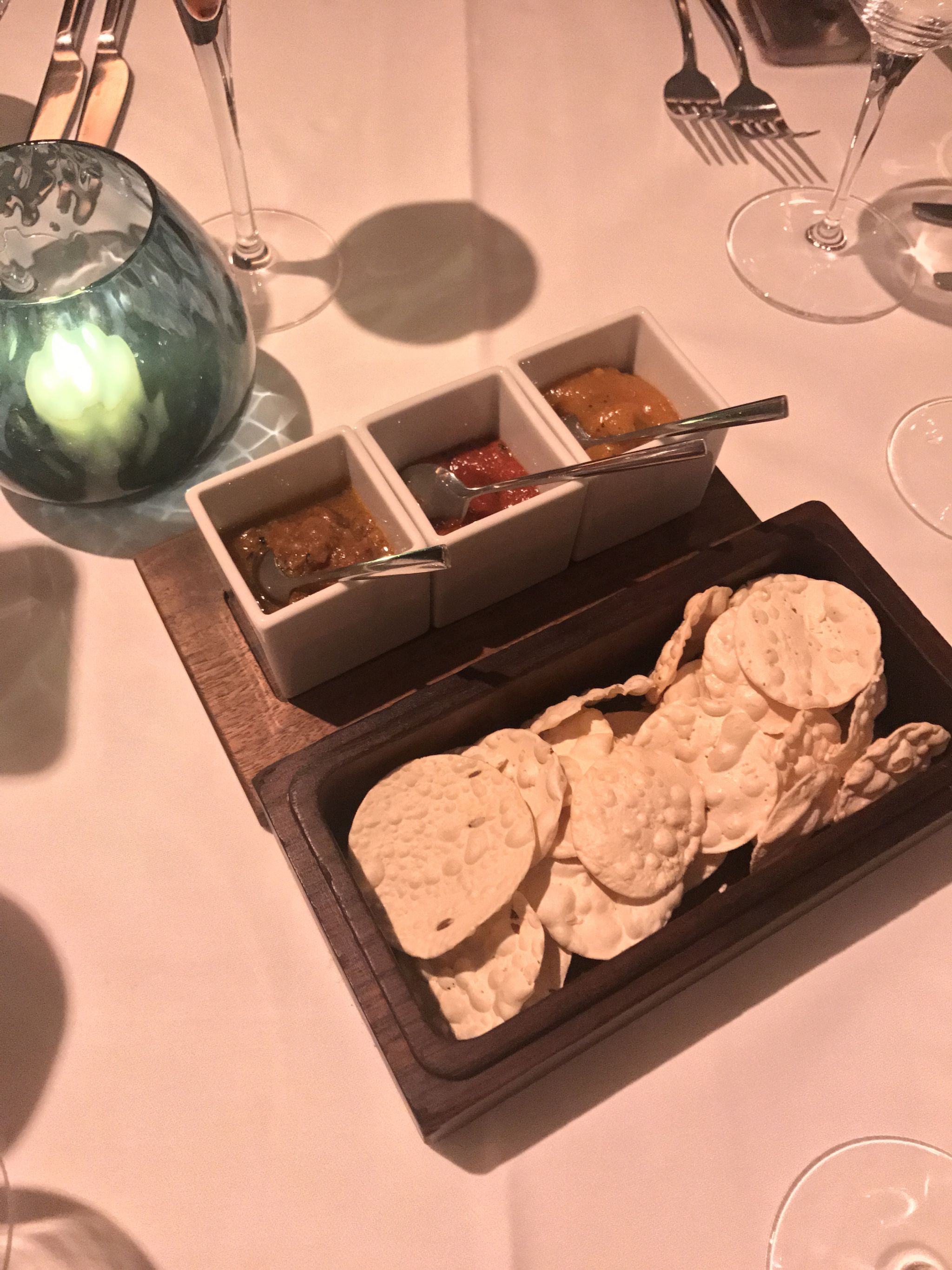 Poppadom Basket & Chutneys
