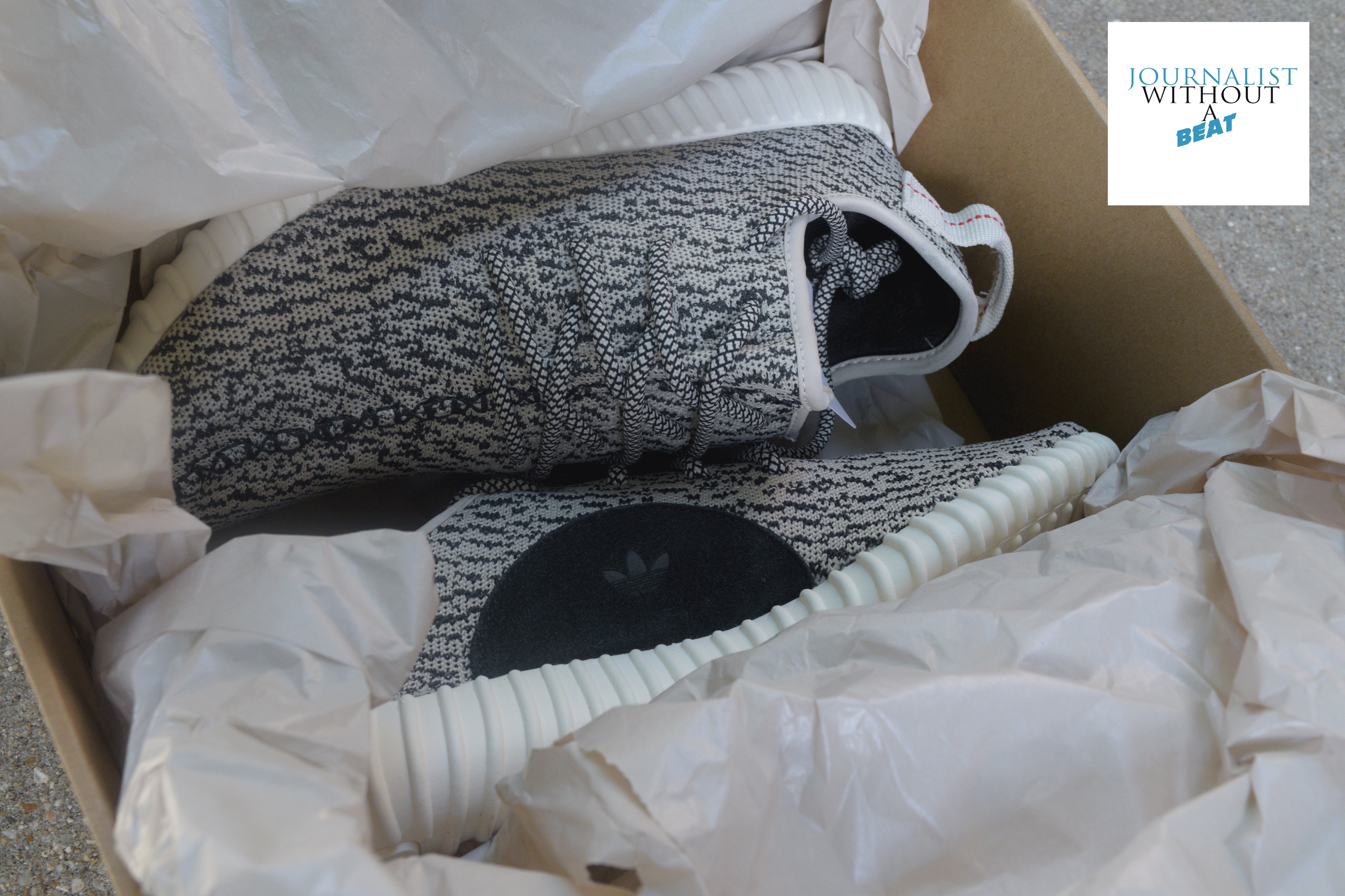 YEEZY BOOST 350