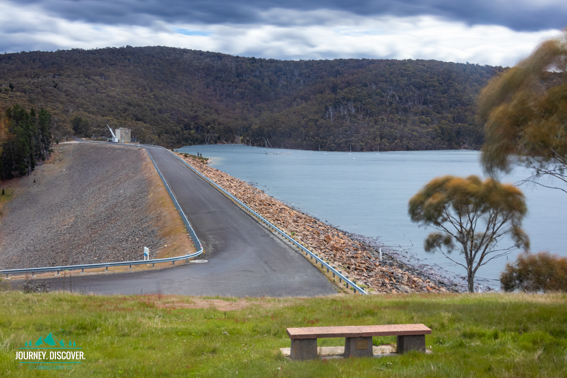 Lake Eucumbene and the dam wall.