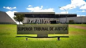 STJ ABRE SELEÇÃO PARA ESTÁGIO