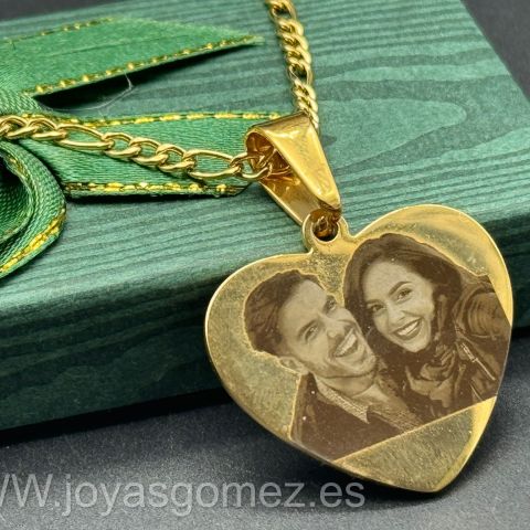 Colgante Corazón 29*29-cadena 3*60- foto grabación personalizada láser, acero 316L chapado oro 18k