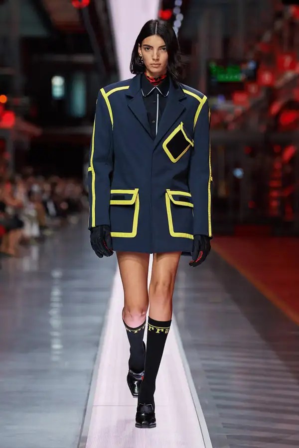 フェラーリがファッションシーンへの本格参入を祝して史上初のランウェイショーを開催 Ferrari Debuts First Runway Collection Fashion Menswear Womenswear