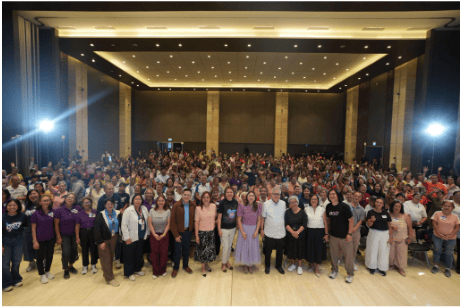 Globe equips 300 Taguig seniors to spot online threats, stay safe online