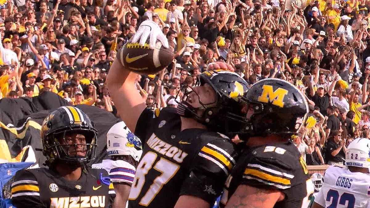 BREAKING: Someone’s Running the Tigers’ Defense, But Who?