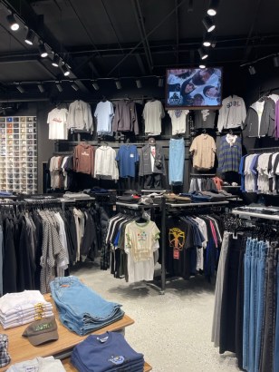 A store filled with lots of luggage