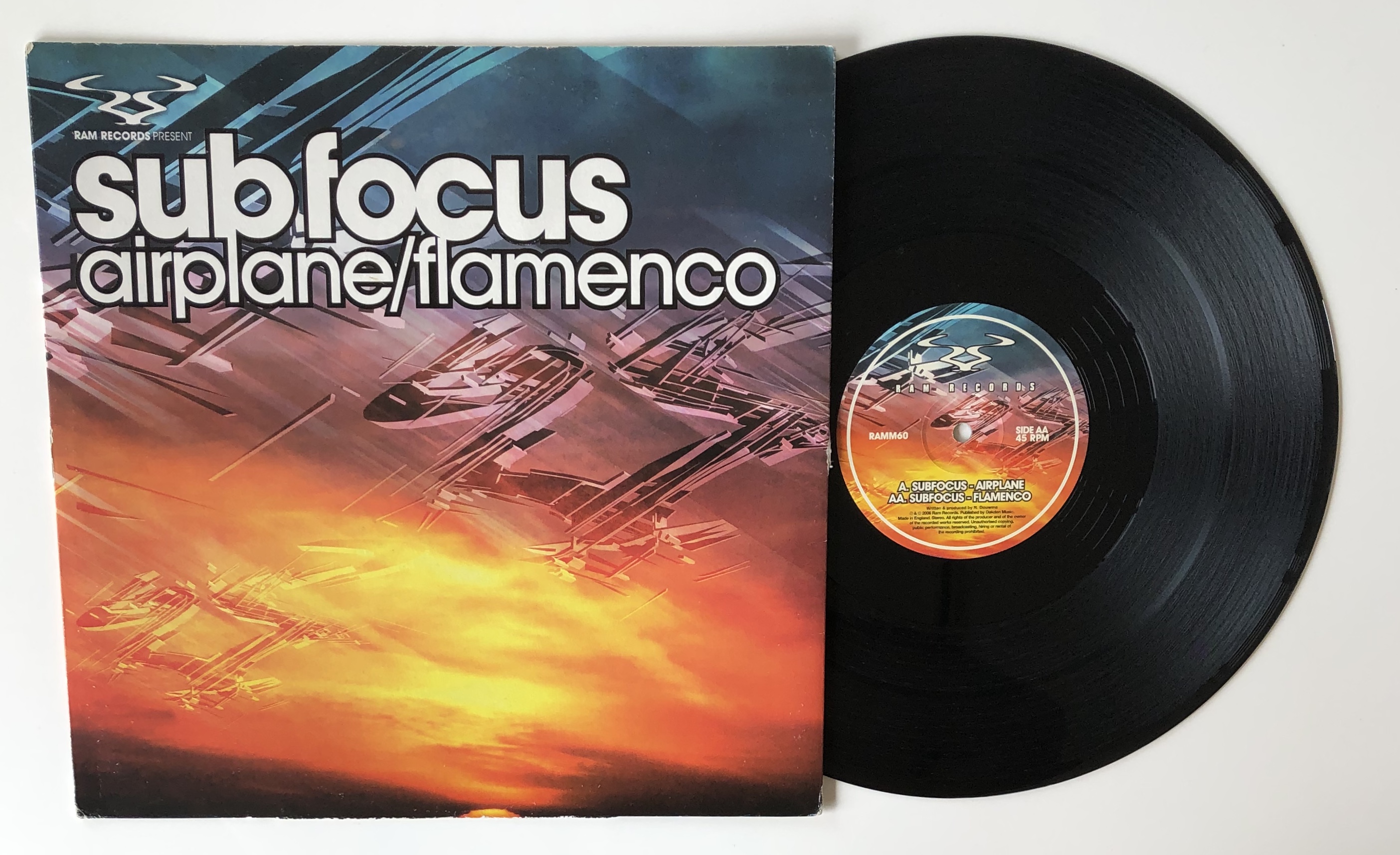 洋楽 SUB FOCUS airplane flamenco Sub Focus ‎– Airplane / Flamenco (12