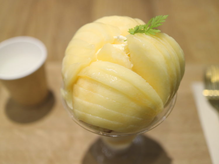 桃パフェが絶品 ミールカフェ名古屋 いつから 予約は 待ち時間は 整理券の取り方は おいしいなごや