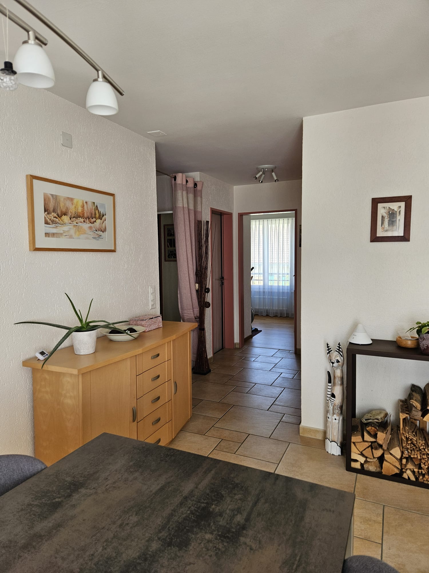 Bel appartement de 4 pièces au dernier étage – calme, lumineux, vue dégagée