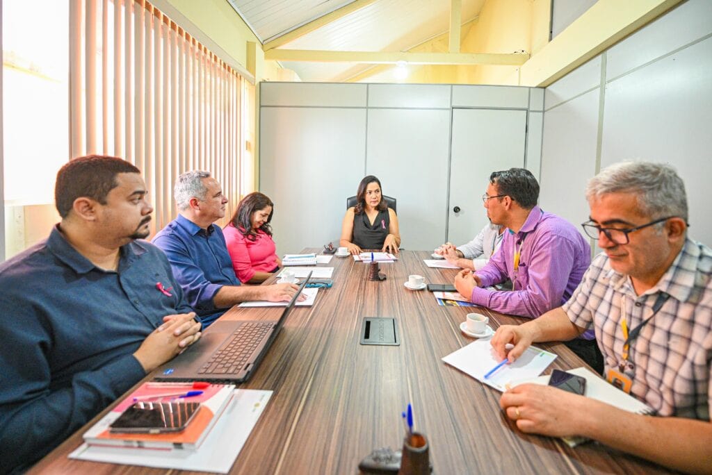 Coordenador da campanha dos Correios agradeceu o apoio do Estado. Meta desse ano é atender 2 mil crianças do Acre. Foto: Diego Gurgel/Secom