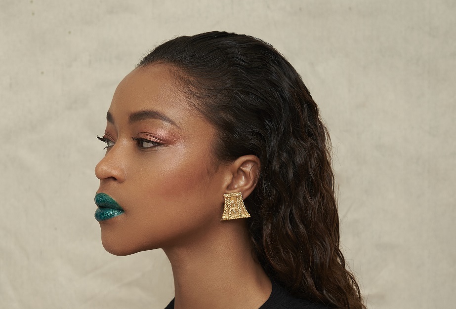 Bijoux Across Borders: Unique Jewelry from Africa and Beyond