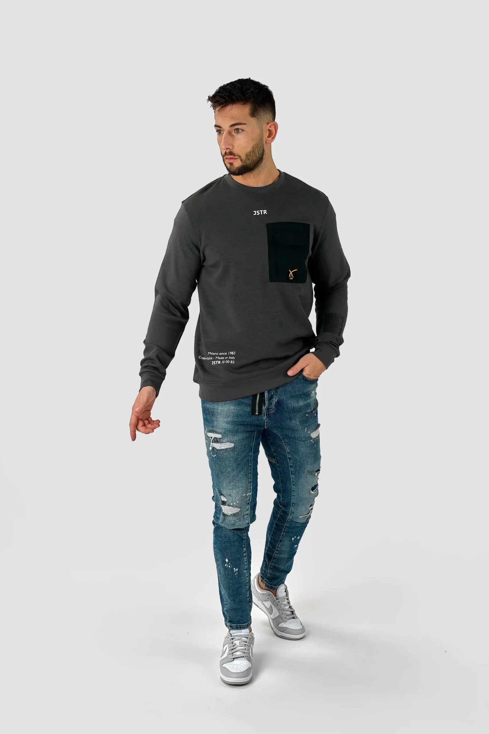 PULOVER Z ŽEPOM IZ MATERIALA INTERLOCK