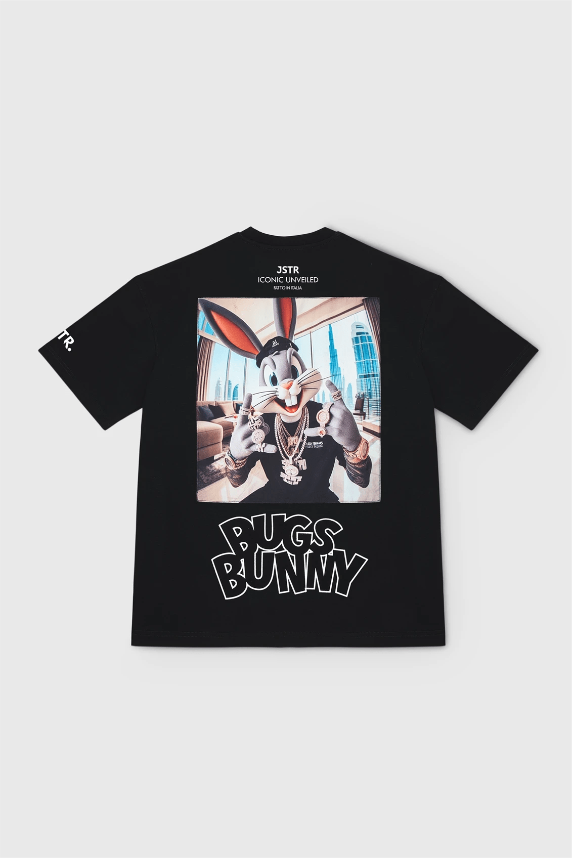 ŠIROKA MAJICA Z MOTIVOM BUGS BUNNY