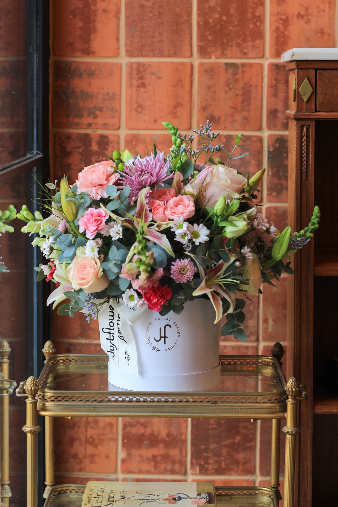 Bloom box Garden Party