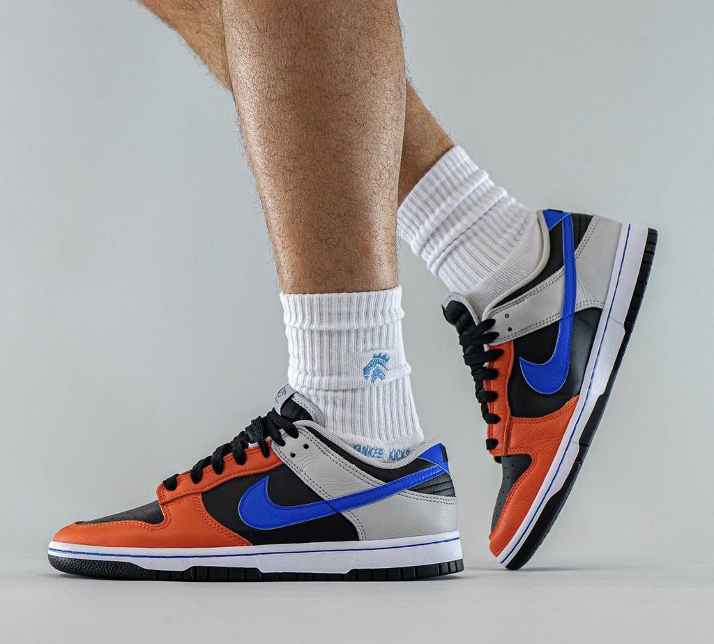 nike dunk low knicks