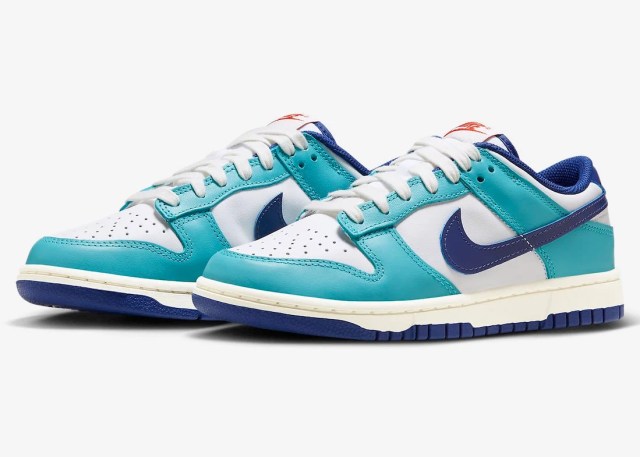 Nike-Dunk-Low-Nebula-Blue-Dark-Royal-Mystic-Red-4 (1)