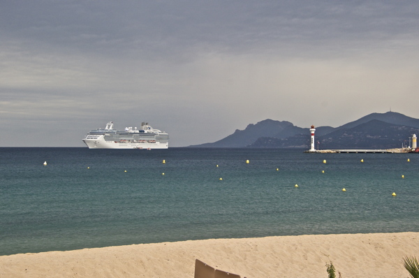 Stillwell_Cannes_Ship
