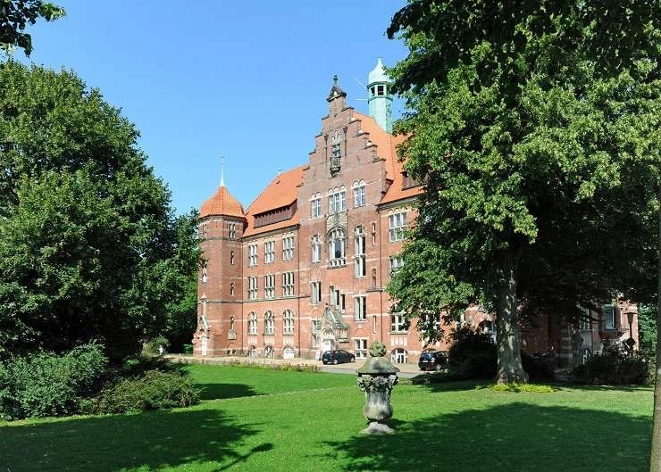 Viele gute gründe sprechen dafür, eine immobilie zu kaufen. Flensburg Tipps fÃ¼r Sie Â· Einkaufen, Essen und Ausgehen
