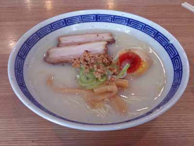 鶏白湯ラーメン