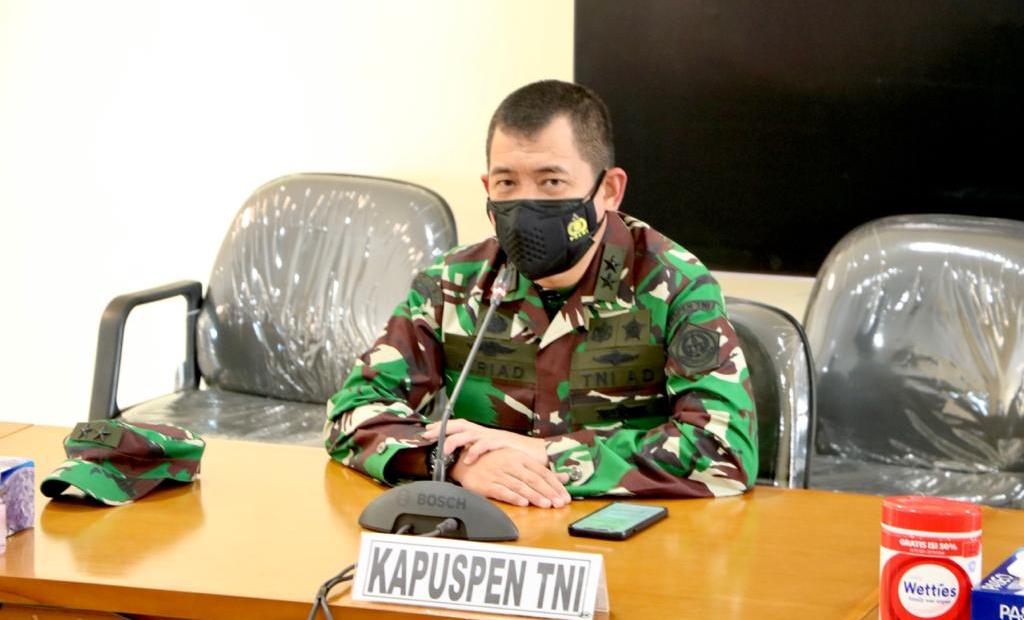 Kapuspen TNI : TNI Kerahkan 21 KRI Cari Kapal Selam Nanggala-402