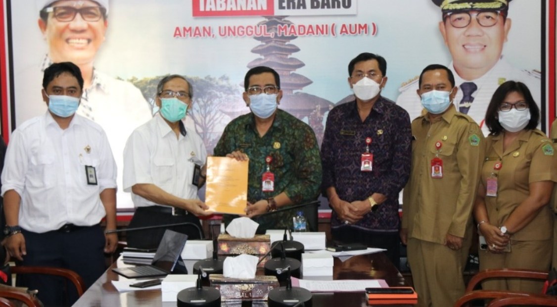 Bupati Sanjaya Exit Meeting Bersama Kepala BPK RI Perwakilan Bali