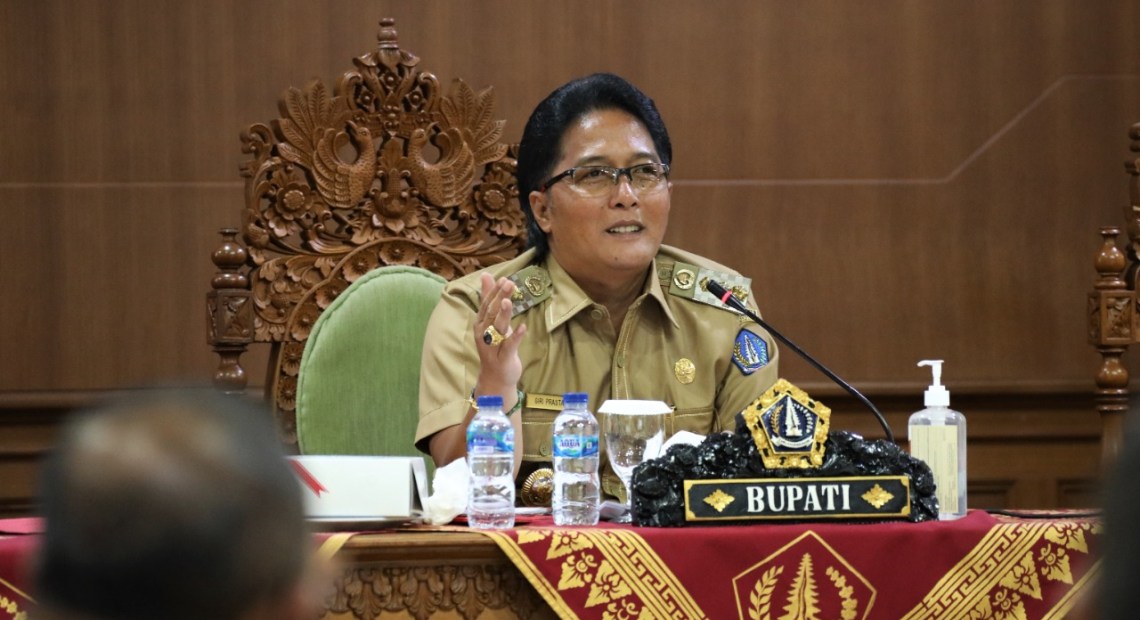 Lakukan Penyusunan dan Penyesuaian Produk Hukum Daerah, Bupati Giri Prasta Harapkan OPD Kedepankan Gotong Royong, Berpegang pada Urgensi dan Prioriti