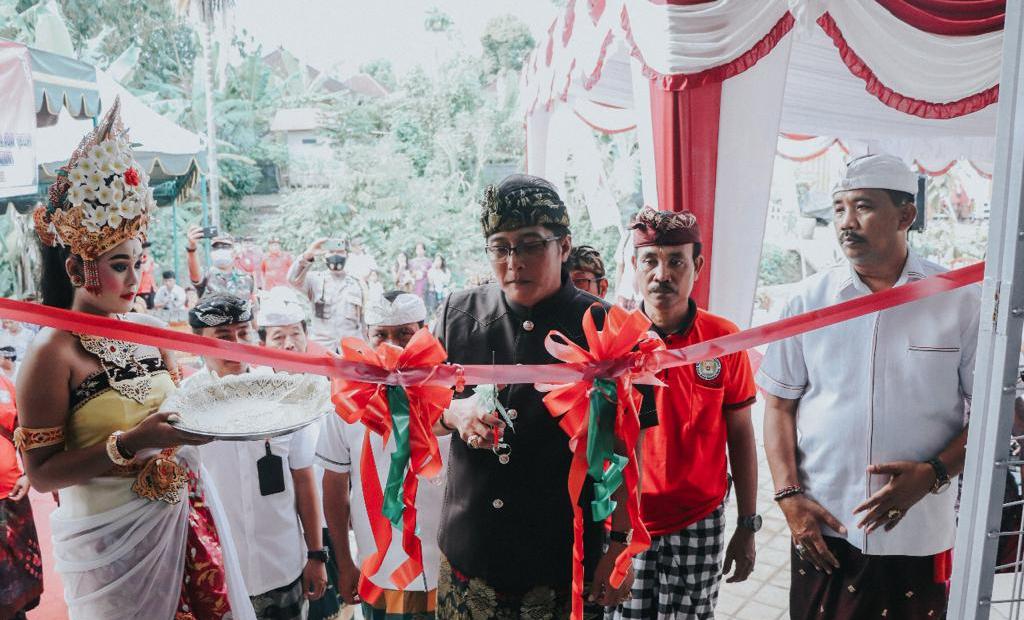 Bupati Giri Prasta Resmikan Warung Yadnya "Astagina" Mengwitani-kabarbalihits