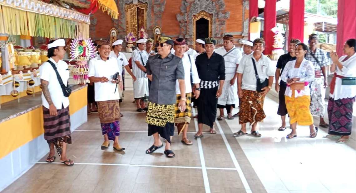 Wayan Suyasa Puji Kebersamaan Krama Nagun Karya Ngasti Wedana, Desa Carangsari-kabarbalihits