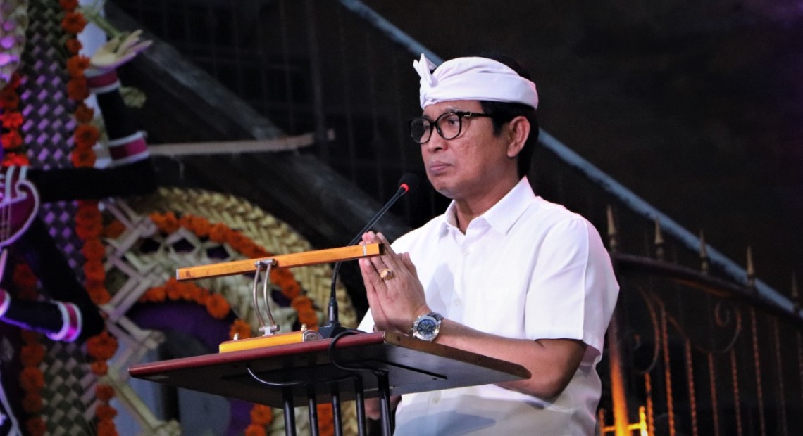 Sekda Adi Arnawa Buka Batanbuah Rangda Festival-kabarbalihits
