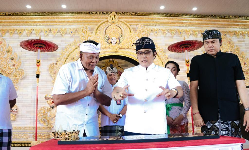 Bupati Giri Prasta Resmikan Balai Budaya Banjar Adat Cepaka-kabarbalihits