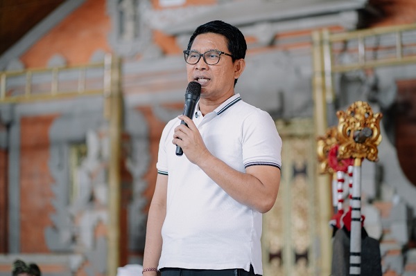 Sekda Adi Arnawa Buka Turnamen Ceki di Abiansemal-kabarbalihits