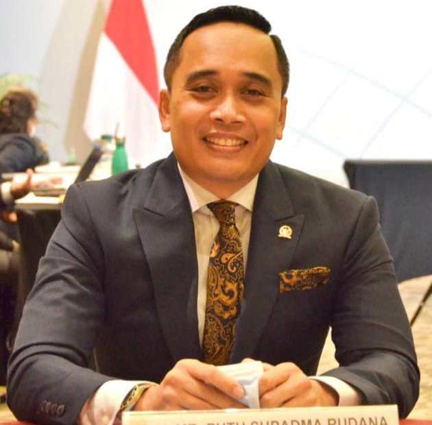 Putu Supadma Rudana Prakarsai Caucus Air di DPR RI-kabarbalihits