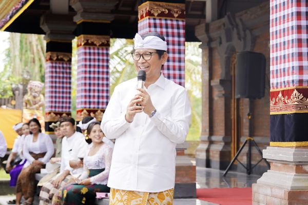Upacara Mecaru Manca Kelud dan Melaspas di Pura Dalem, Banjar Tengah Kaler dan Kelod, Gulingan-kabarbalihits