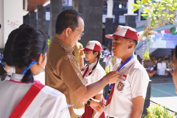 kadis pendidikan badung