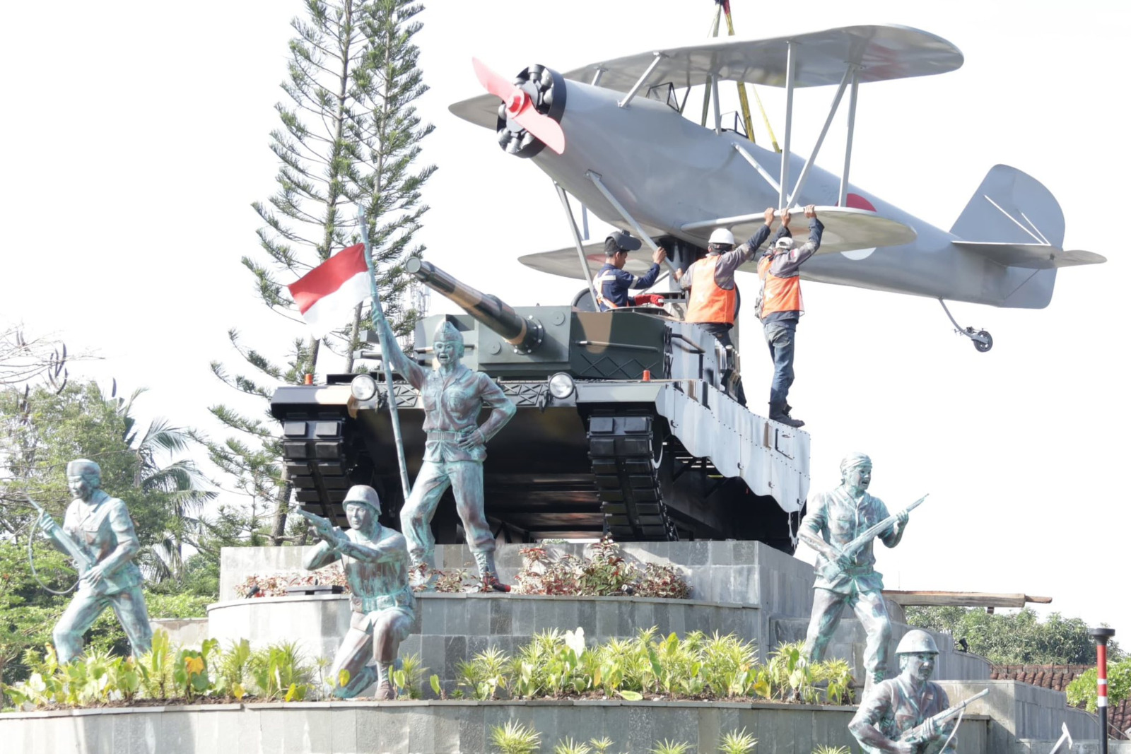 Sosok di balik konsep besar ini adalah Bupati Tabanan dua periode, Dr. I Komang Gede Sanjaya, S.E., M.M. Selain dikenal piawai dalam kepemimpinan, Bupati Sanjaya juga memiliki hobi mendesain