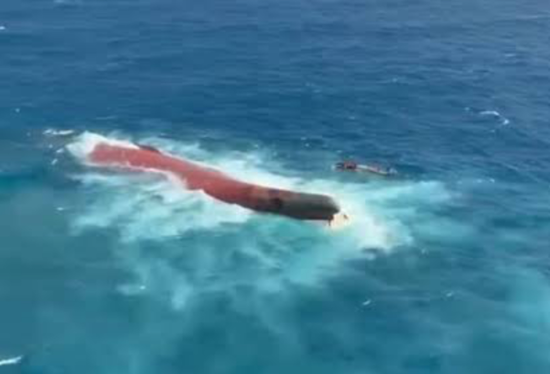 Kapal Virgo Transport 8 Terbalik, Dua Warga Madura Berhasil Dievakuasi