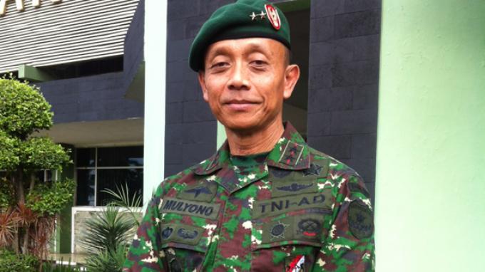 Ksad mulyono naik pangkat jadi jenderal tni. Mayjen TNI Mulyono Resmi Jabat Pangkostrad | KabarPadang.com