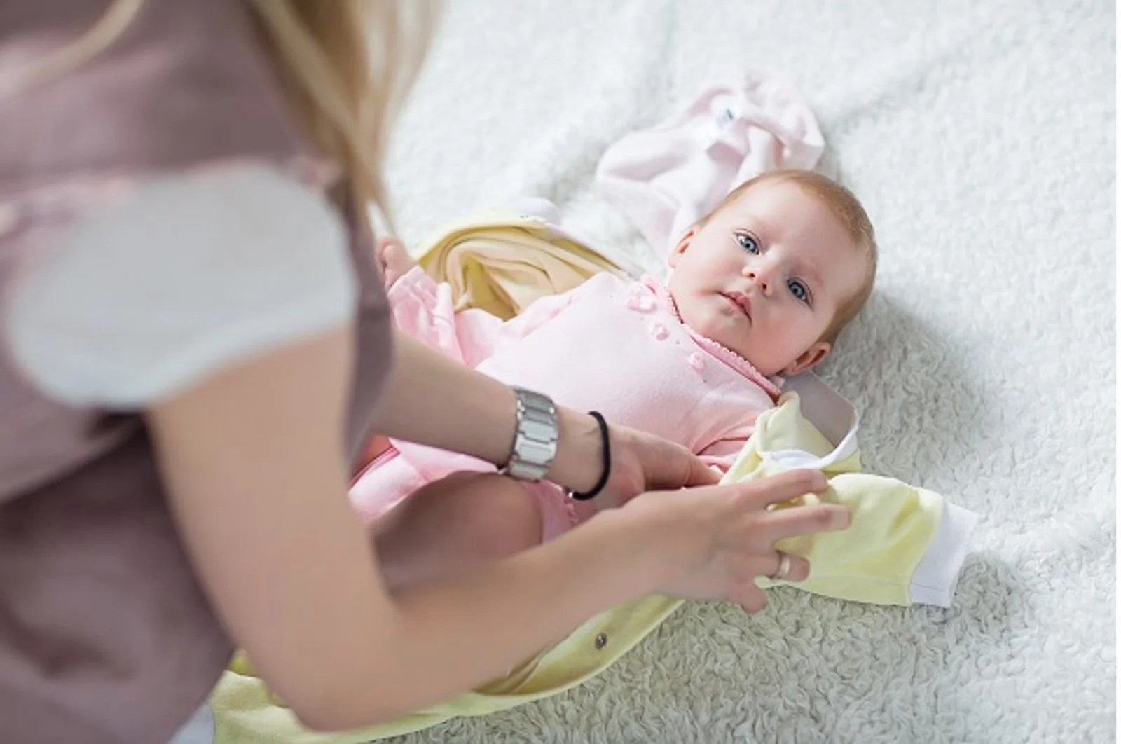 Bebek Kıyafeti Alırken Dikkat Edilmesi Gerekenler