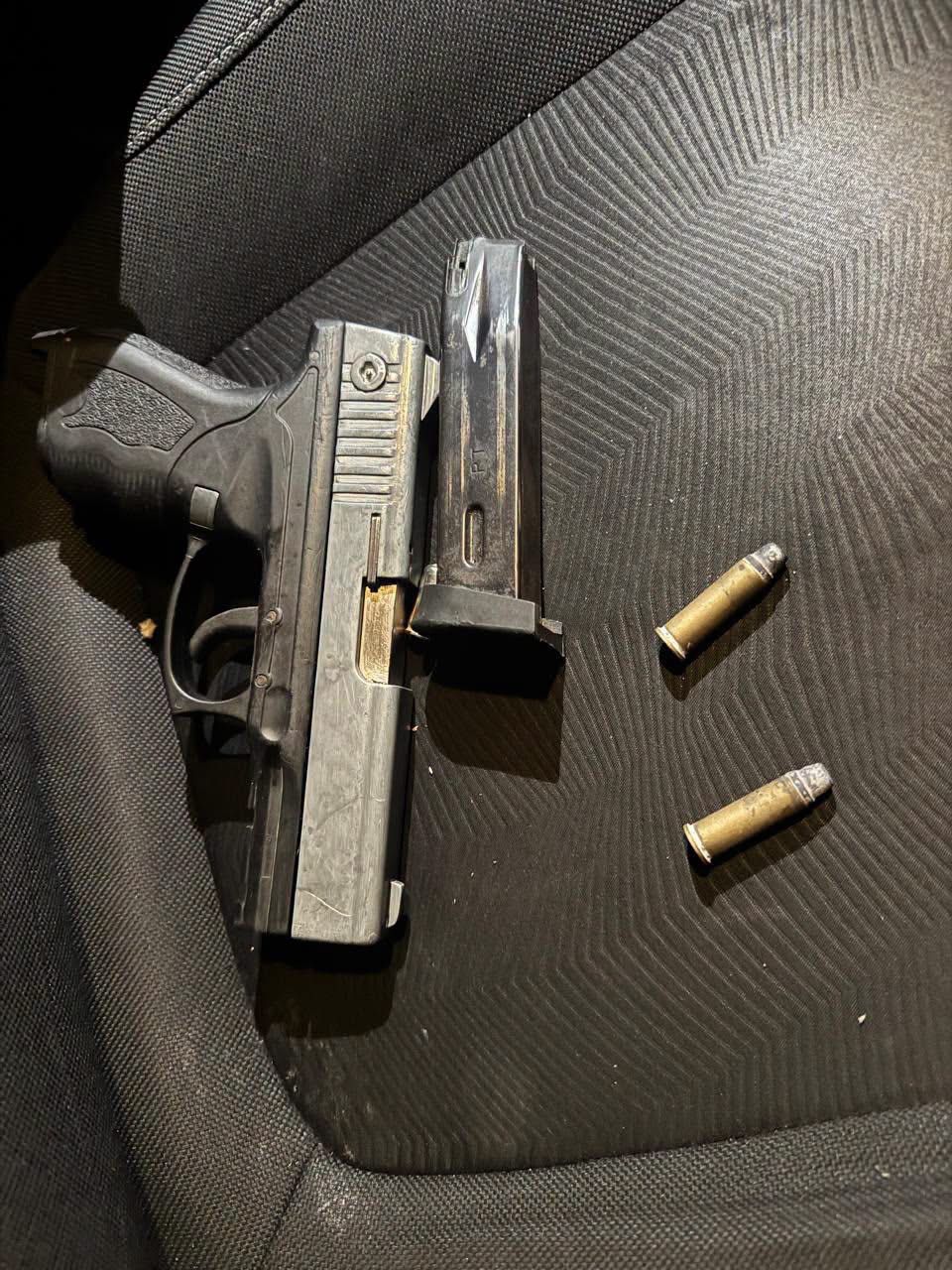GUN