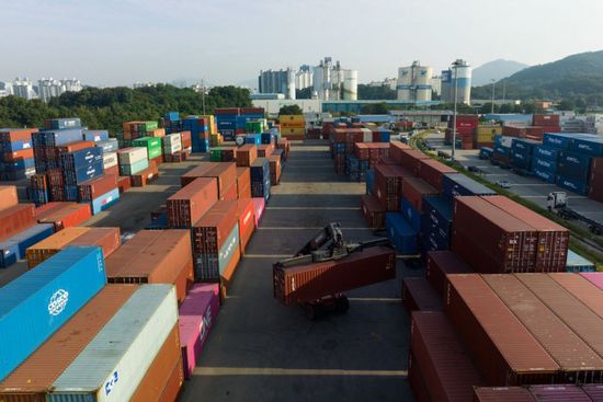 بيانات التجارة الكورية الجنوبية تظهر انكماش الصادرات