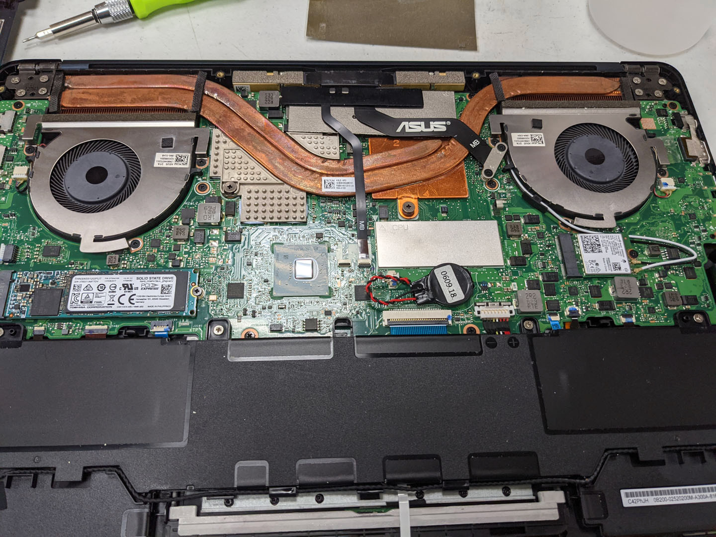 [DIY 筆電重上散熱膏] ASUS 筆電重上散熱膏