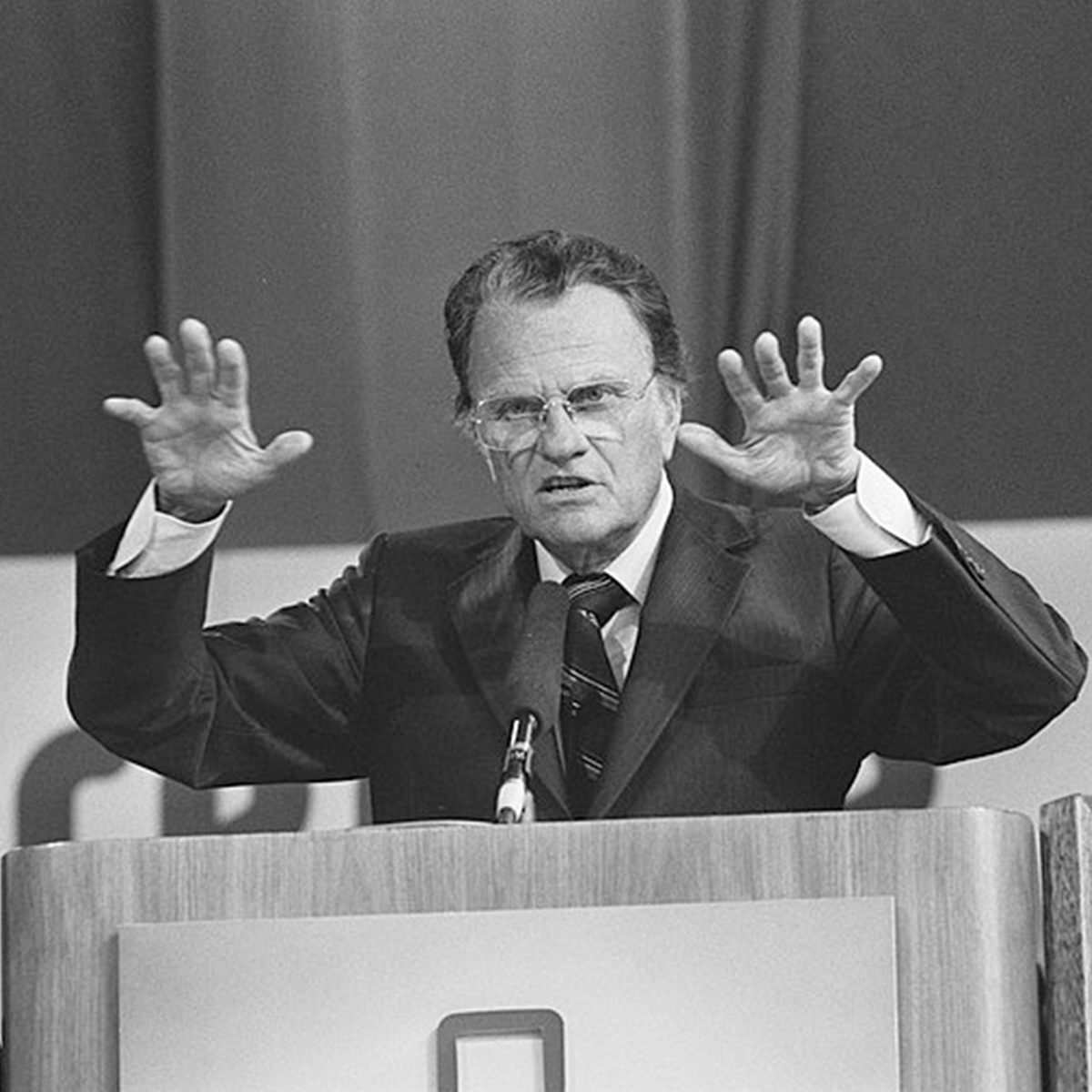 Read more about the article Episode 39 – We Promise We Don’t Hate Billy Graham
