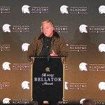 „Wenn wir die Zwischenwahlen verlieren und 2028 verlieren, werden einige in diesem Raum ins Gefängnis gehen – mich eingeschlossen.“