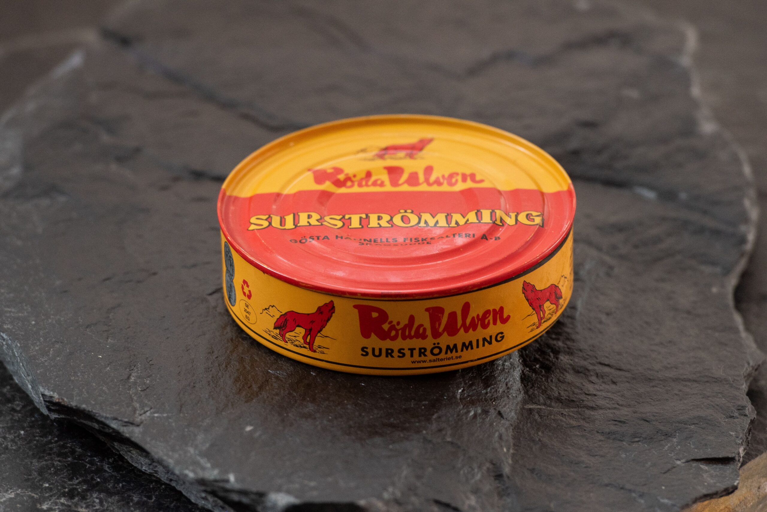 SURSTRÖMMING, terved kalad 400 g - plekk konserv