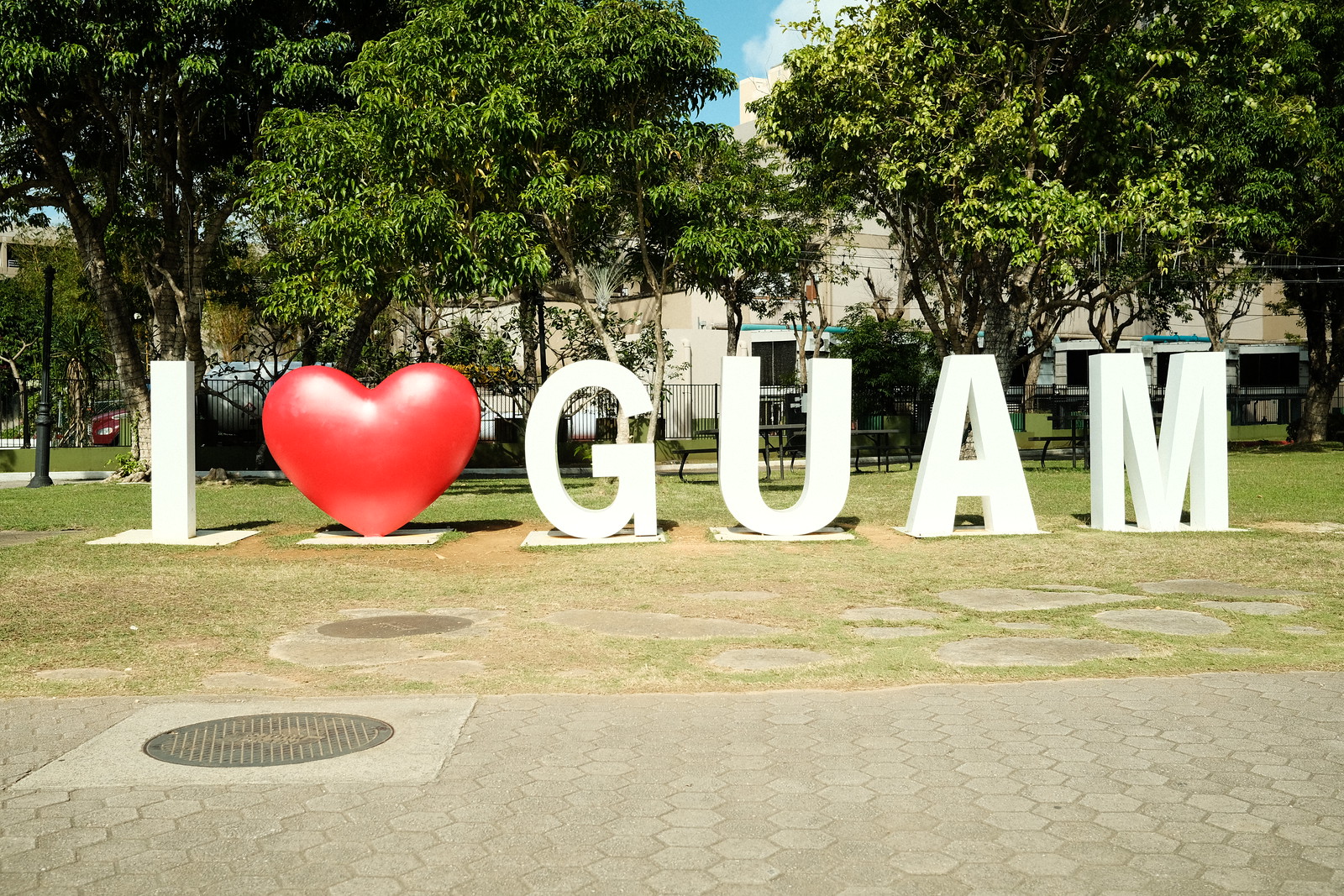 日本から近いアメリカ、グアムへ旅行 – Kaleidalabs