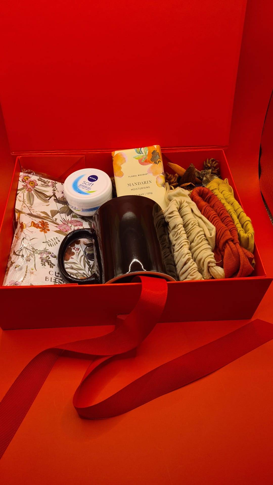 Kalir A Modest Fashion Store.mother’s Day Red Gift Box Containing 3 ...