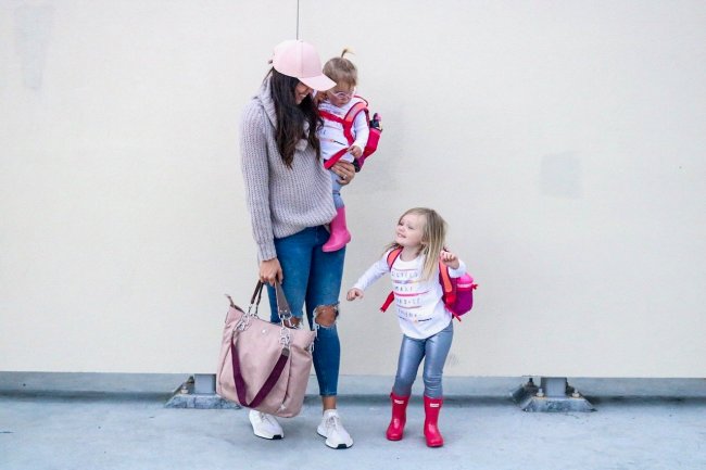HolidayTradition+KidsGiftGuide